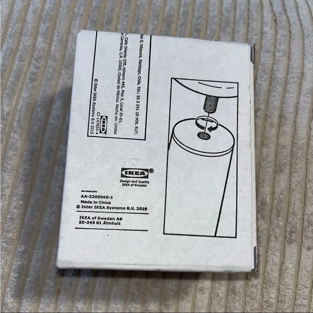 IKEA Blast, Glass Globe, Curtain Round Rod Finials, Package of 2 Ends Caps new